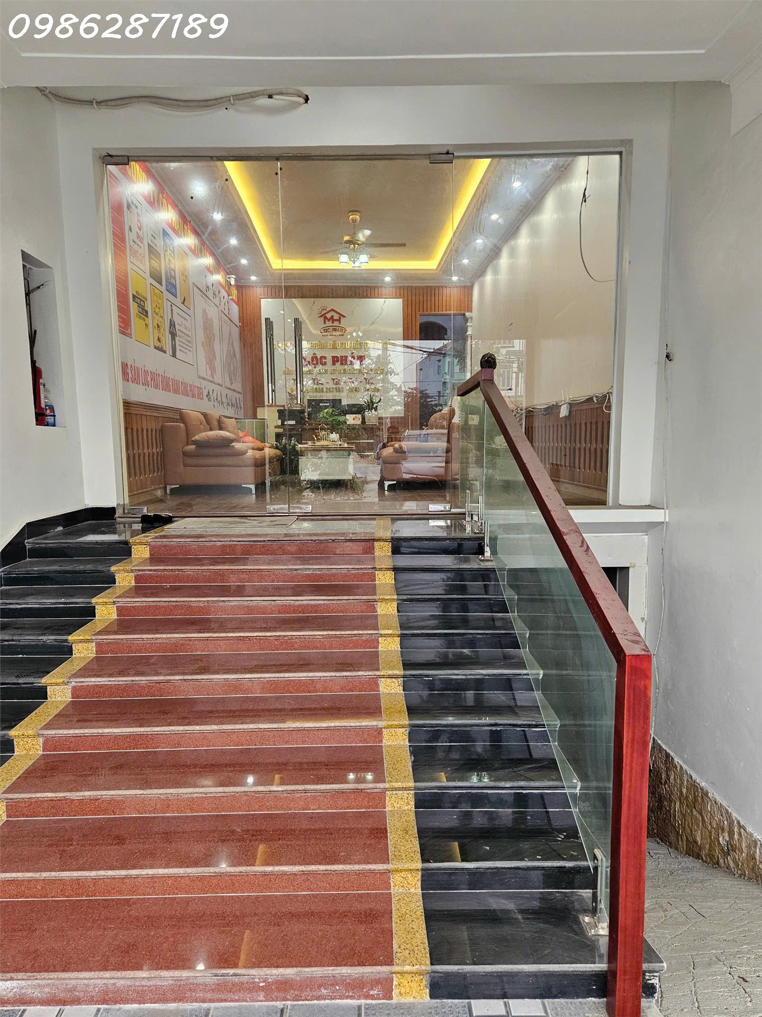 CHO THUÊ NHÀ 6 TẦNG MẶT ĐƯỜNG TỈNH LỘ 295B TRUNG TÂM THỊ XÃ VIỆT YÊN, BẮC GIANG - Ảnh 1